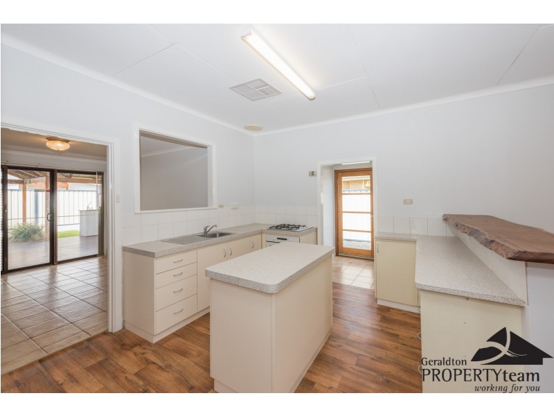 234A Sixth Street, Wonthella WA 6530