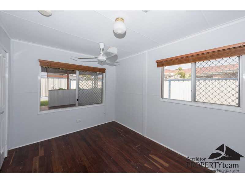 234A Sixth Street, Wonthella WA 6530