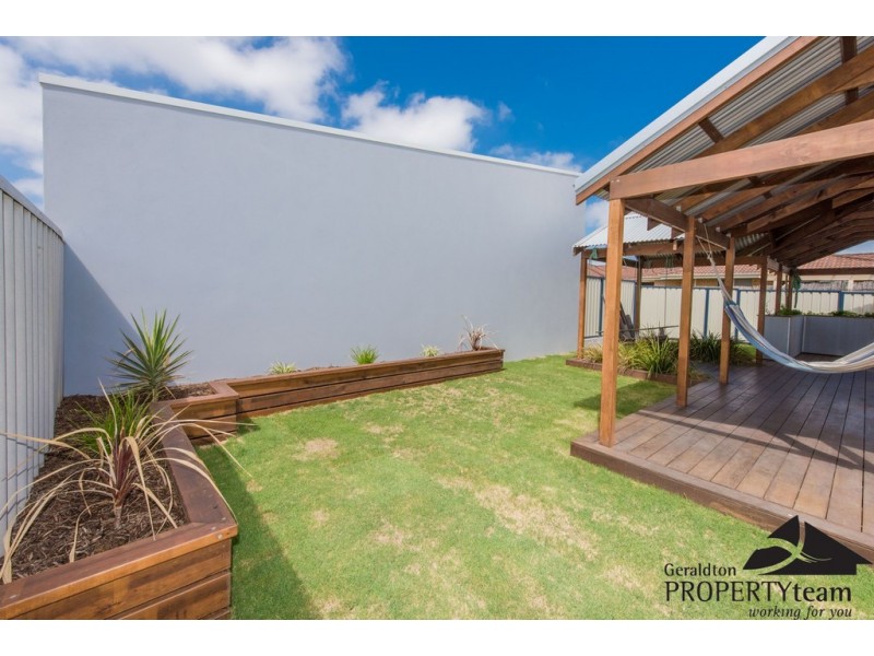 234A Sixth Street, Wonthella WA 6530