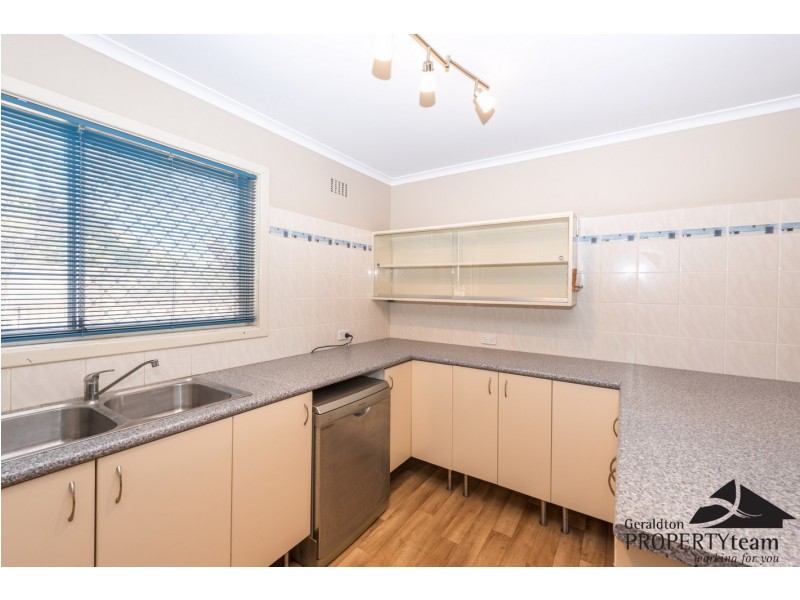 6 Jarrah Street, Tarcoola Beach WA 6530