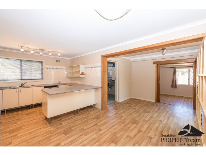 6 Jarrah Street, Tarcoola Beach WA 6530