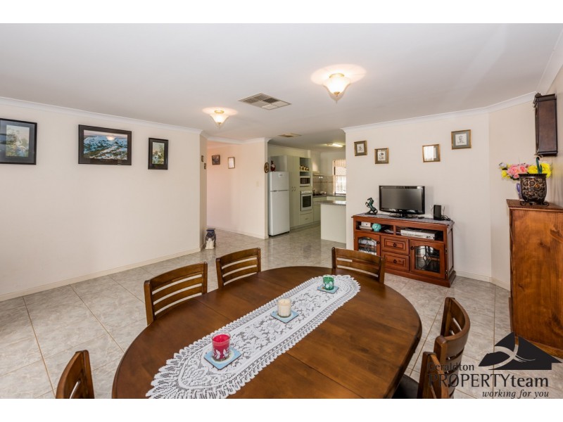 9 Roding Court, Deepdale WA 6532