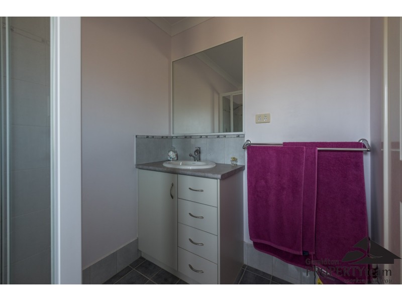 9 Roding Court, Deepdale WA 6532