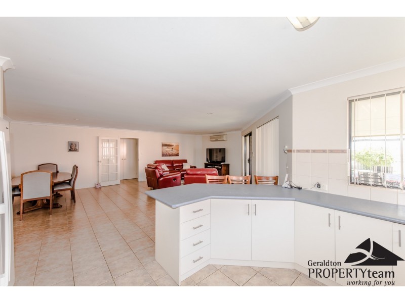 14 Basile Court, Wandina WA 6530