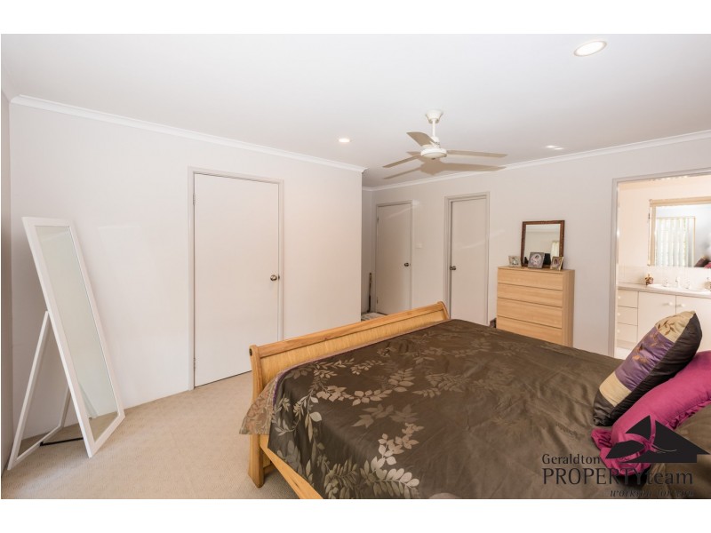 17 Pinyali Way, Waggrakine WA 6530