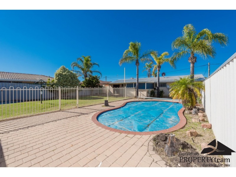 8 Buckingham Street, Mount Tarcoola WA 6530