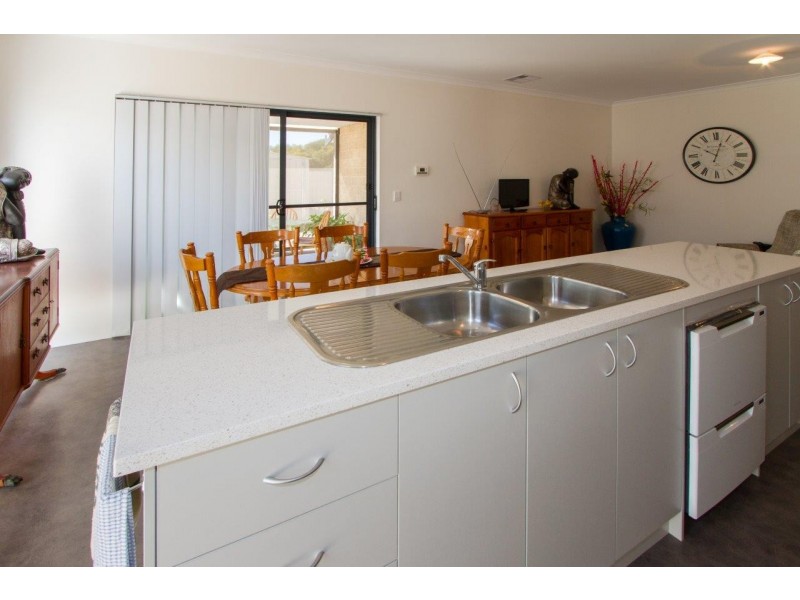 542 Chapman Road, Sunset Beach WA 6530