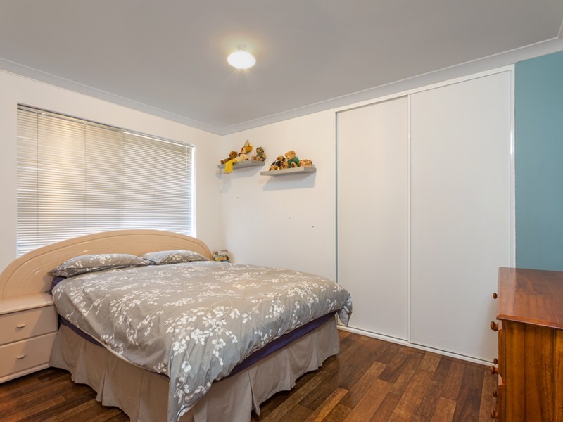 2 Fleetwing Street, Wandina WA 6530