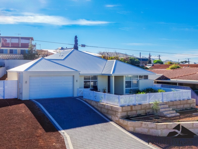 26 River Drive, Cape Burney WA 6532