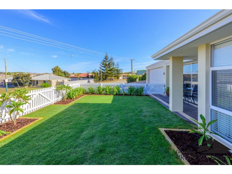 26 River Drive, Cape Burney WA 6532