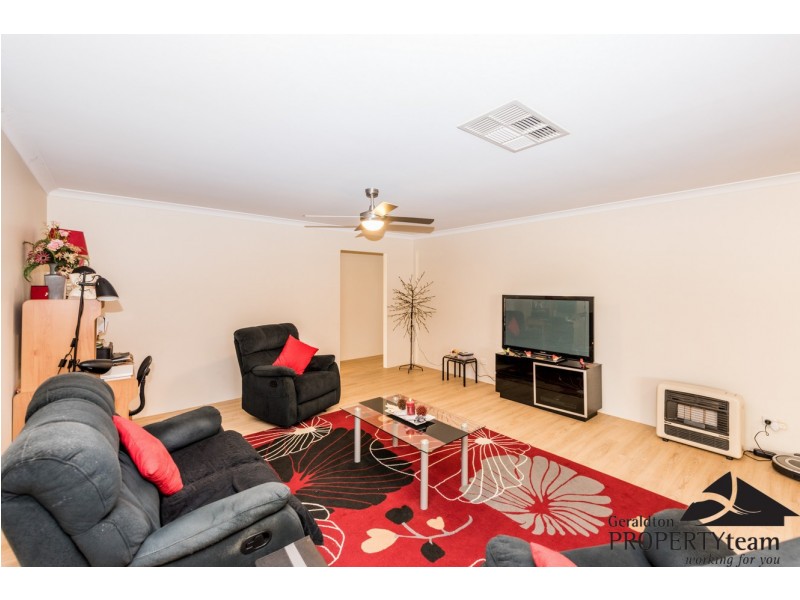 242B Second Street, Wonthella WA 6530