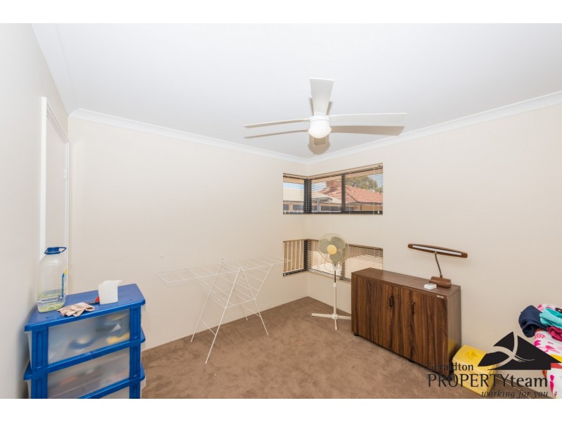 242B Second Street, Wonthella WA 6530