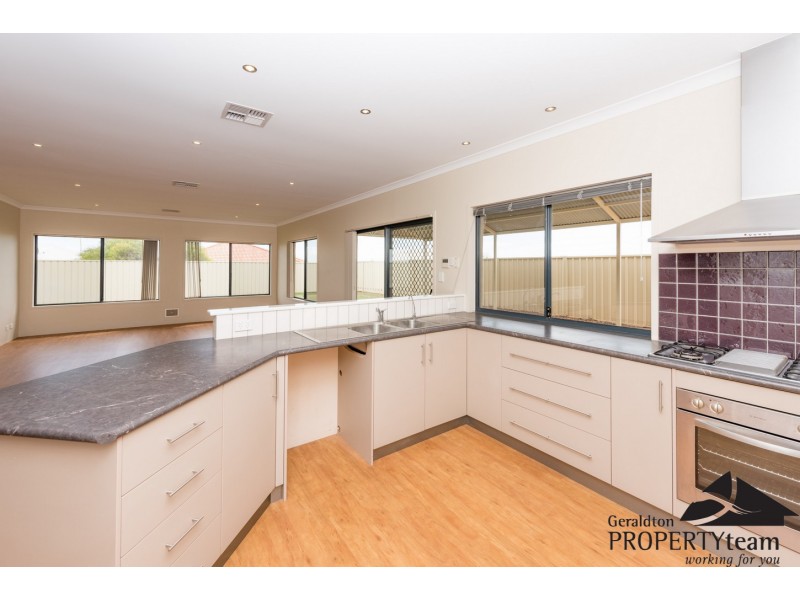 14 Silvery Wave Vista, Wandina WA 6530