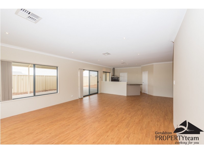 14 Silvery Wave Vista, Wandina WA 6530
