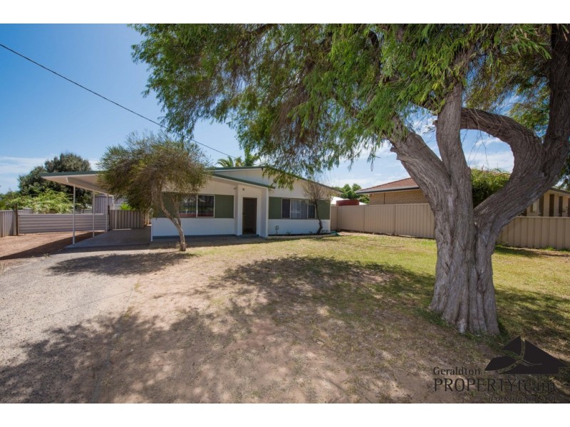 211 Fourth Street, Wonthella WA 6530