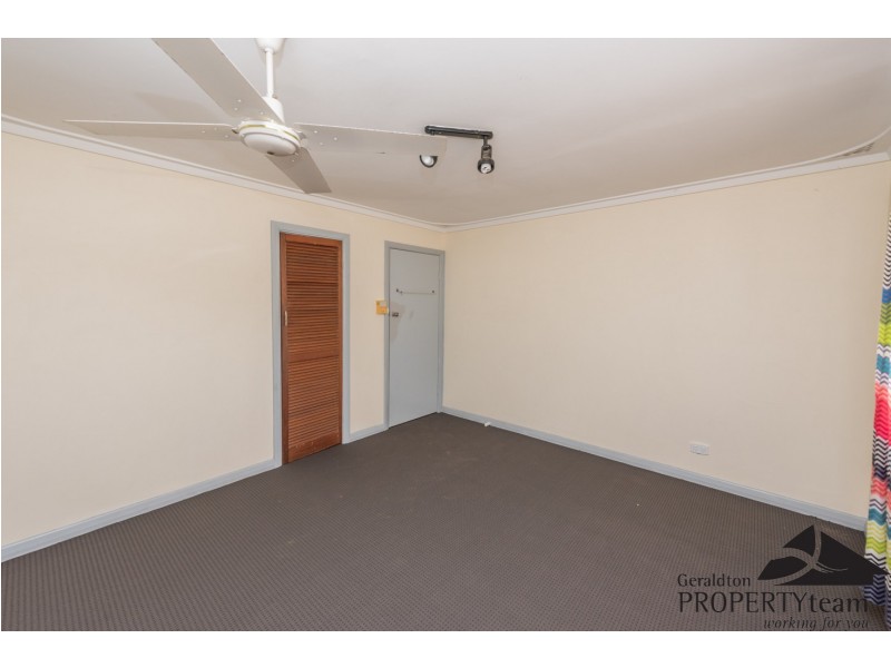 211 Fourth Street, Wonthella WA 6530