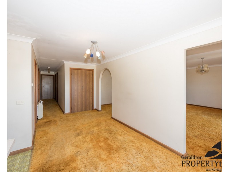 1 Elva Street, Mount Tarcoola WA 6530