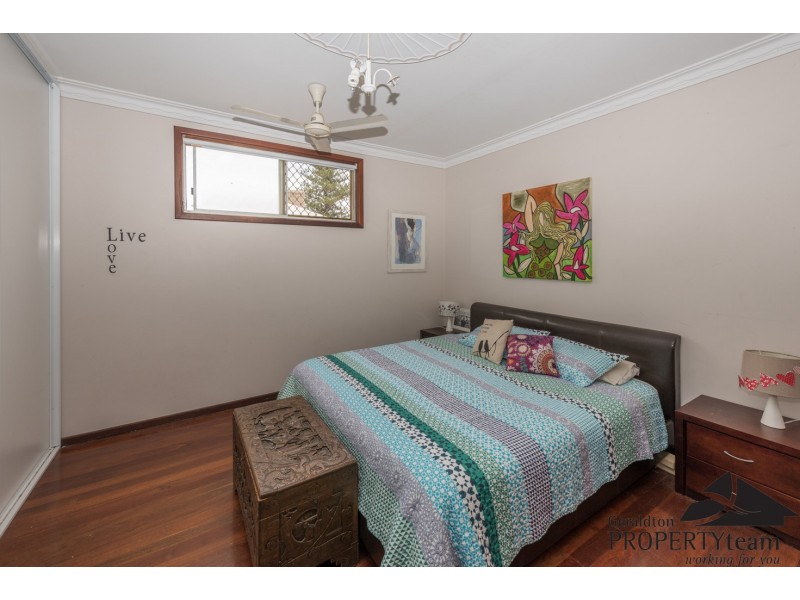 4 Askew Road, Geraldton WA 6530