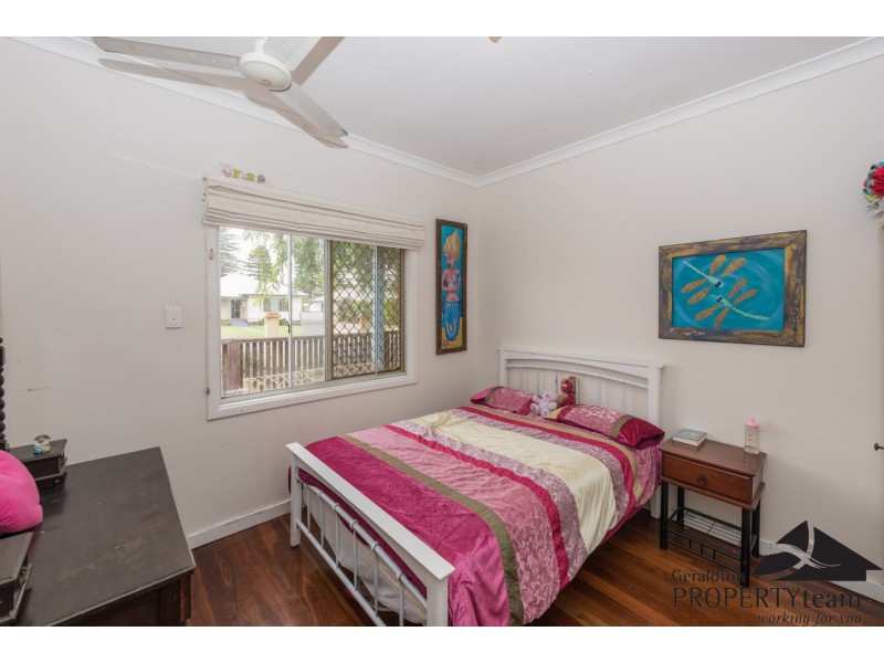 4 Askew Road, Geraldton WA 6530