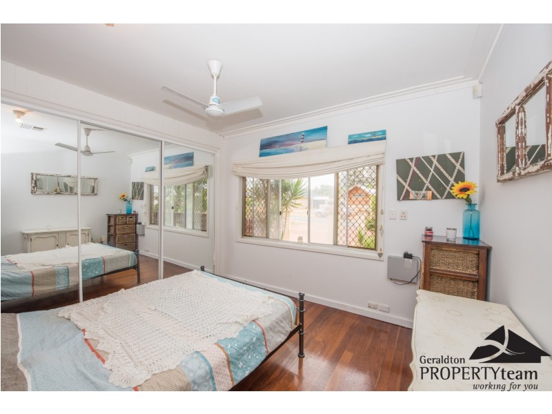 4 Askew Road, Geraldton WA 6530