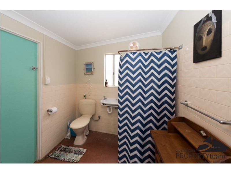 4 Askew Road, Geraldton WA 6530