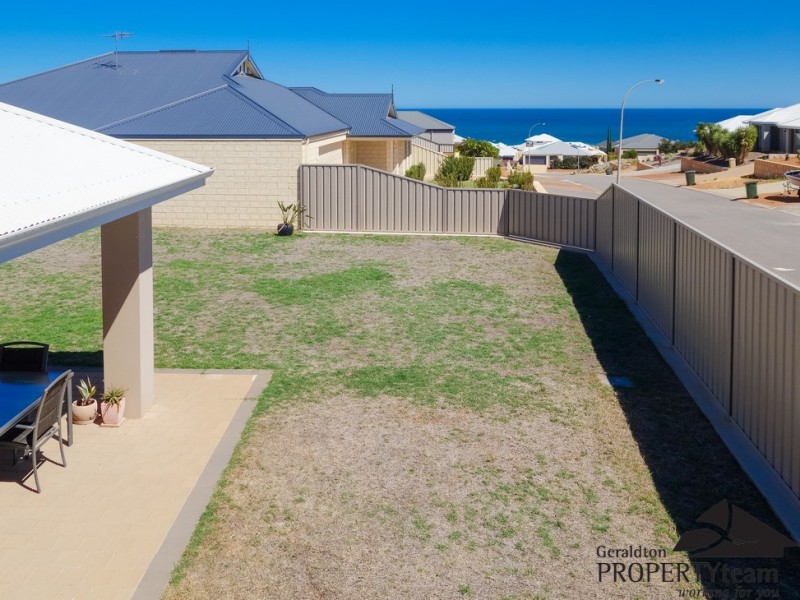 16 Jackson Loop, Wandina WA 6530