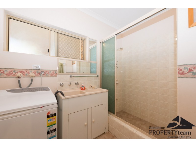 44 Sunnybanks Drive, Strathalbyn WA 6530