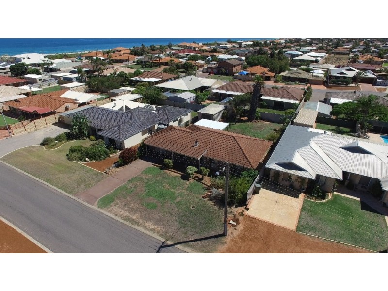 13 Falmouth Close, Tarcoola Beach WA 6530