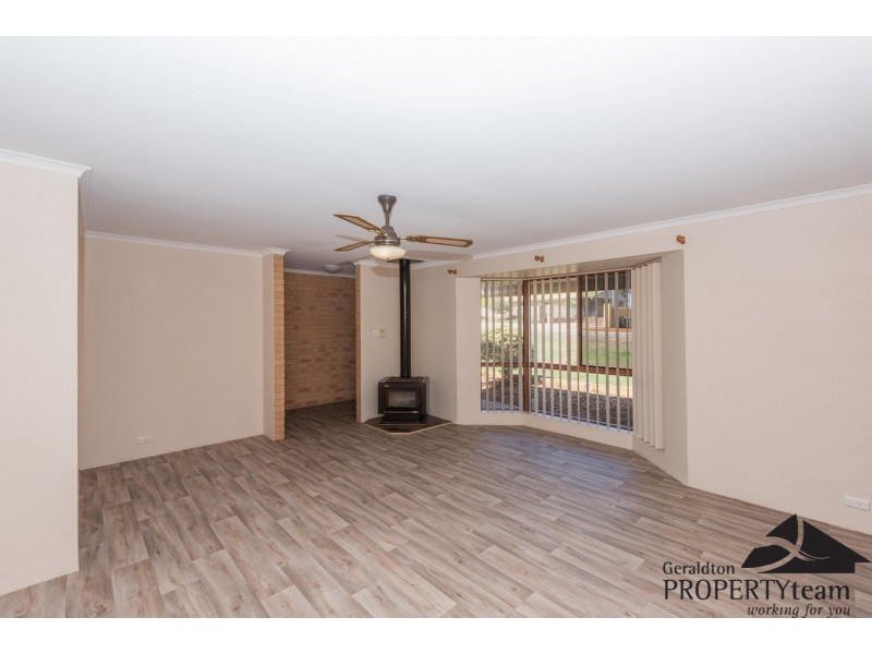 13 Falmouth Close, Tarcoola Beach WA 6530