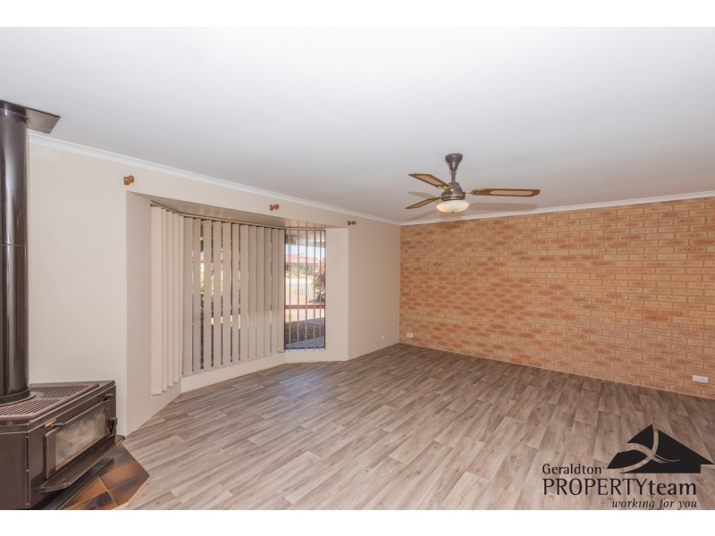 13 Falmouth Close, Tarcoola Beach WA 6530