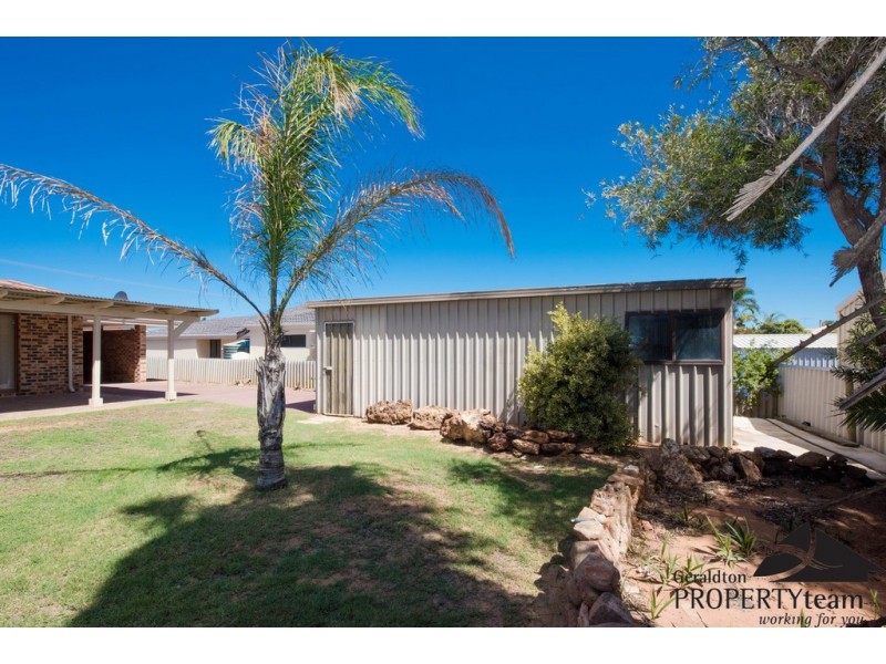 13 Falmouth Close, Tarcoola Beach WA 6530
