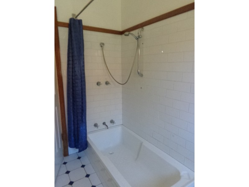 237 Fourth Street, Wonthella WA 6530