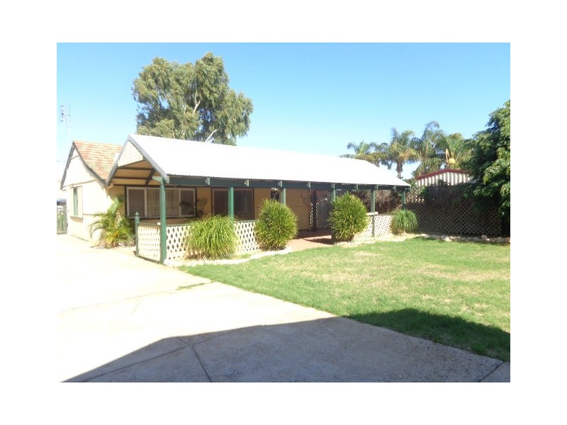 237 Fourth Street, Wonthella WA 6530