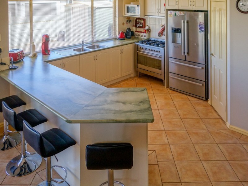 12 Beacon Rise, Wandina WA 6530