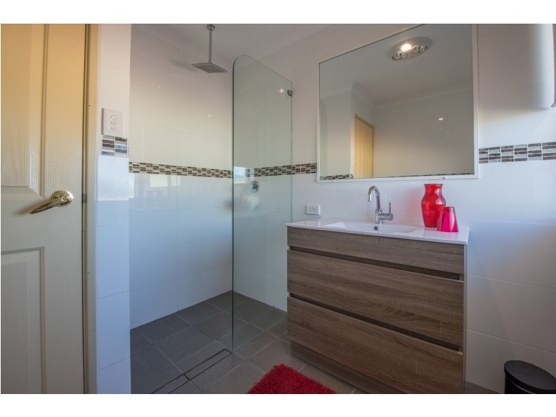 12 Beacon Rise, Wandina WA 6530