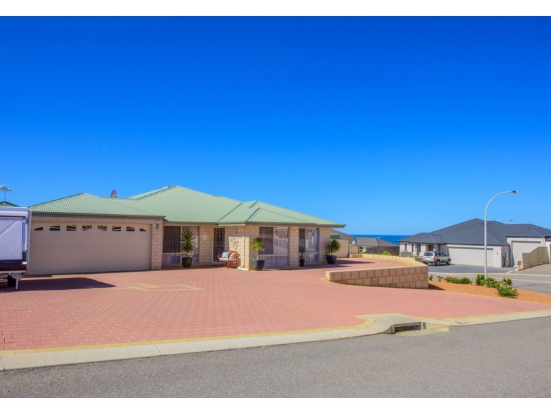 12 Beacon Rise, Wandina WA 6530