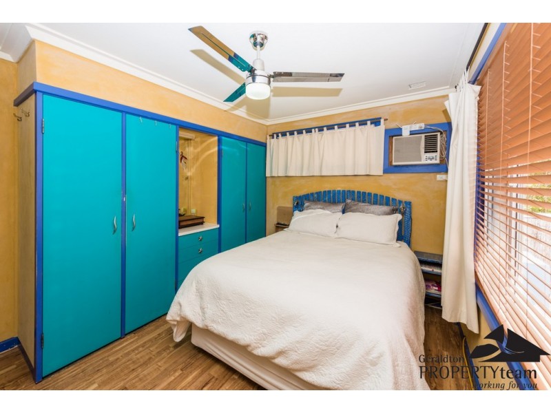 16 Harrison Street, Bluff Point WA 6530