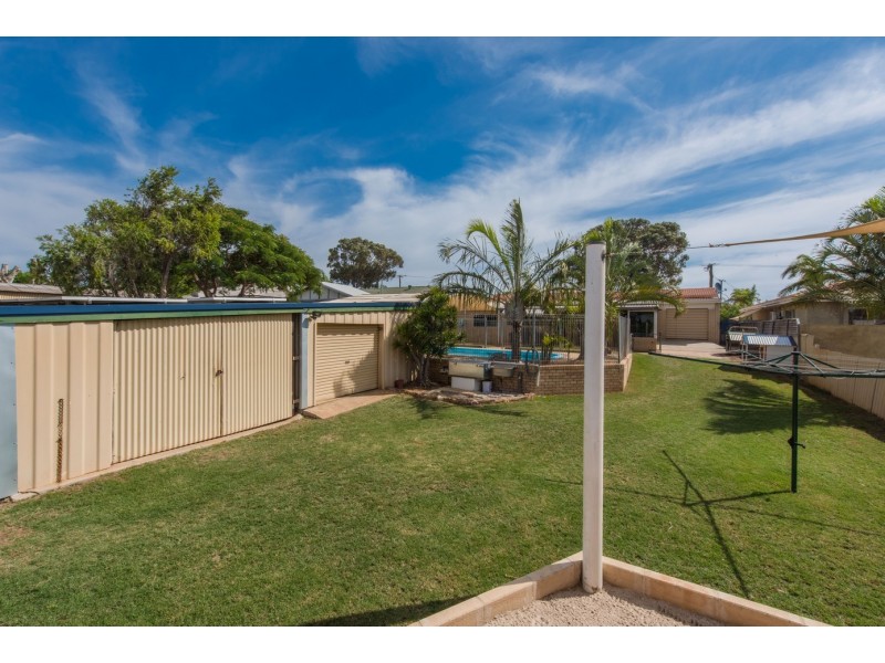 16 Harrison Street, Bluff Point WA 6530