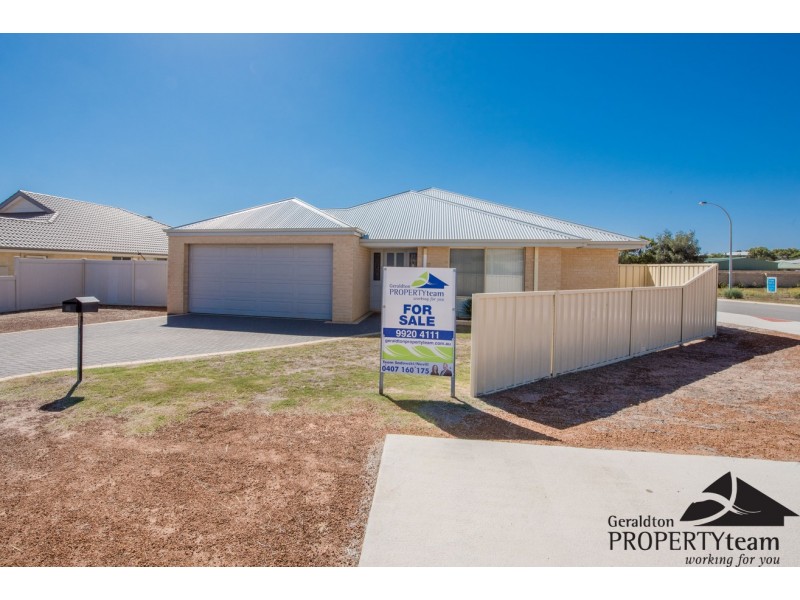 19 Reef Boulevard, Drummond Cove WA 6532