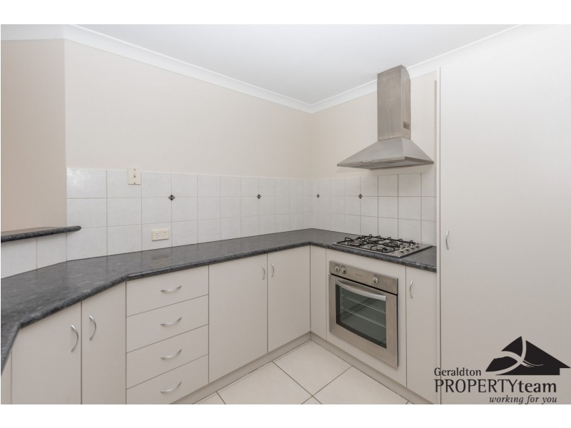 19 Reef Boulevard, Drummond Cove WA 6532