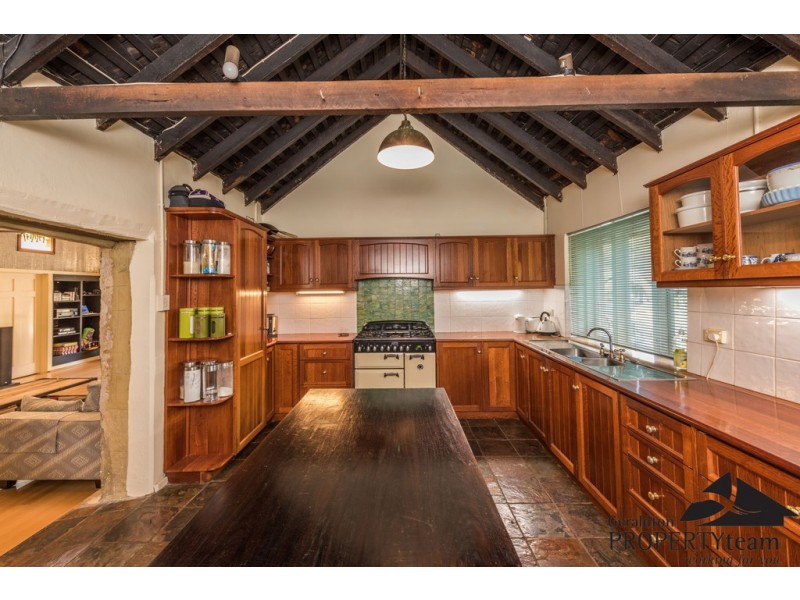 1237 Company Road, Greenough WA 6532