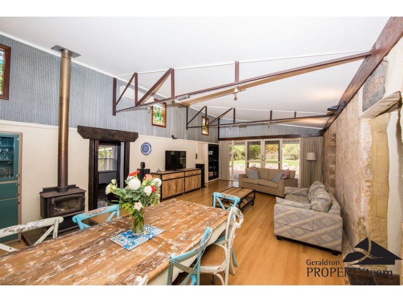 1237 Company Road, Greenough WA 6532