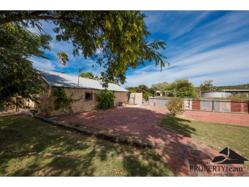 1237 Company Road, Greenough WA 6532
