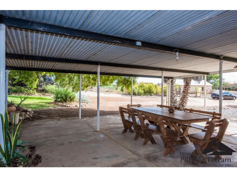 1237 Company Road, Greenough WA 6532