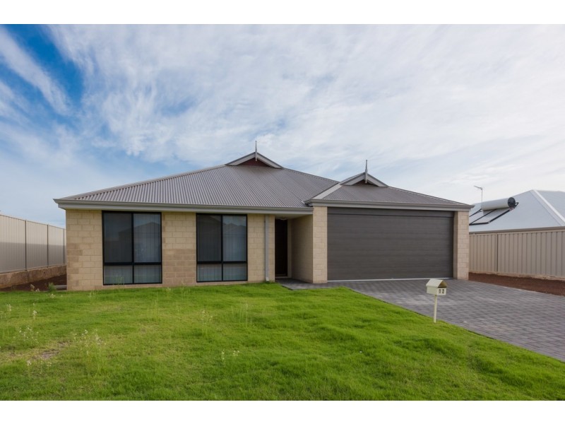 12 Swell Terrace, Glenfield WA 6532