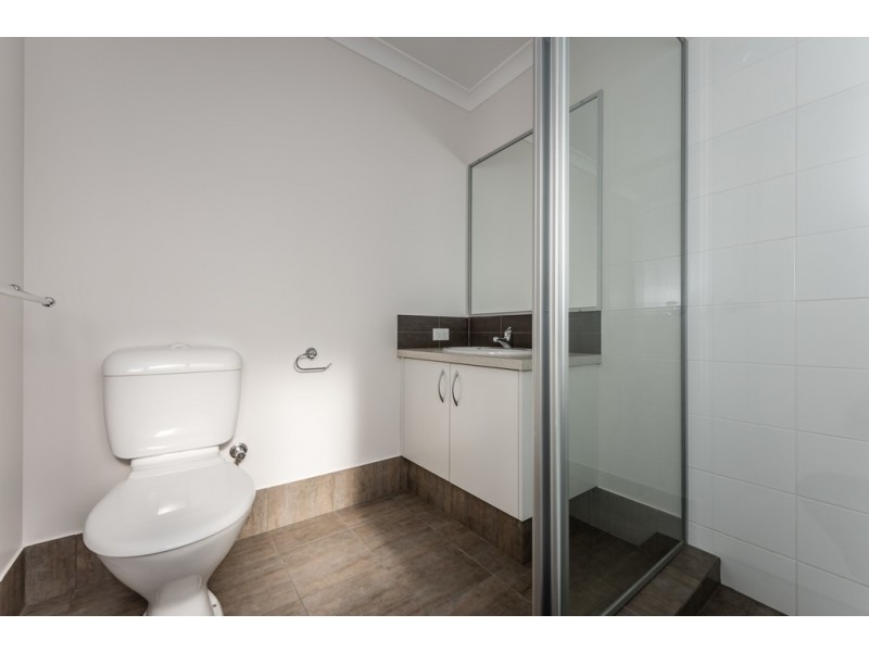 12 Swell Terrace, Glenfield WA 6532