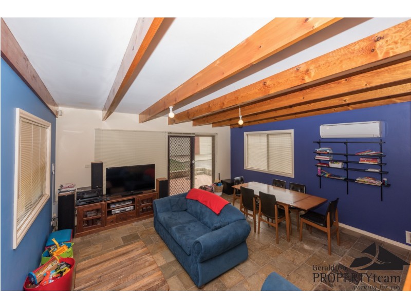 2 Jose Street, Beachlands WA 6530