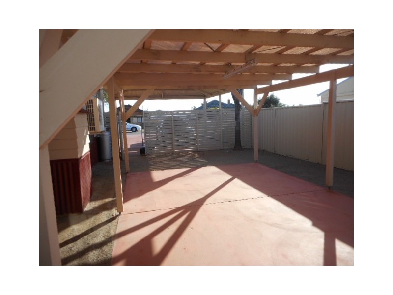 268 Fifth Street, Wonthella WA 6530