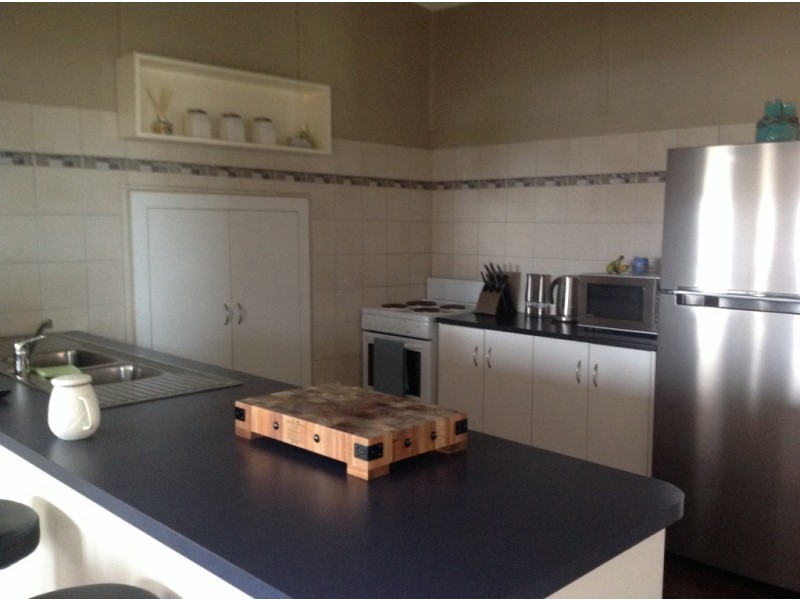 268 Fifth Street, Wonthella WA 6530