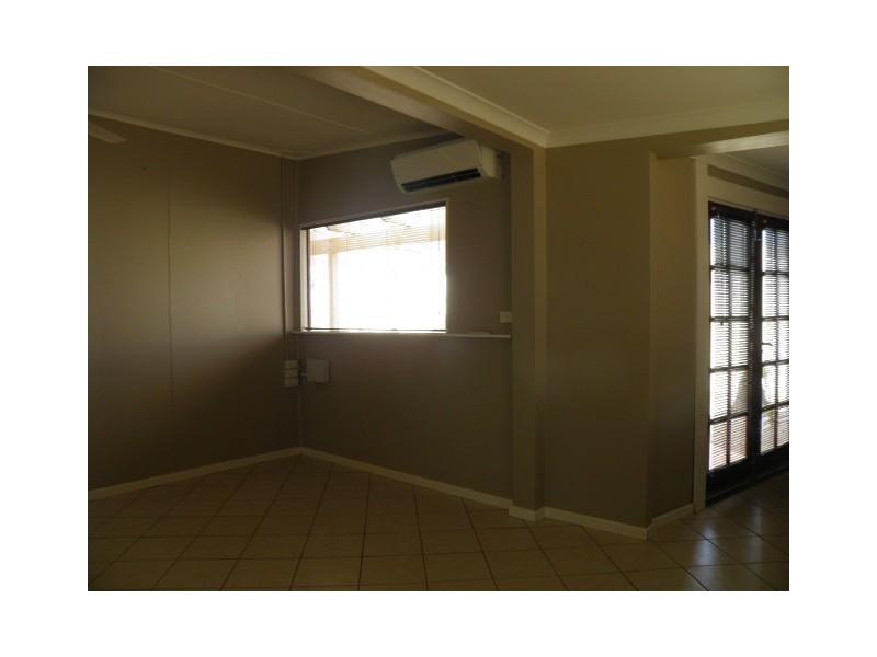 268 Fifth Street, Wonthella WA 6530